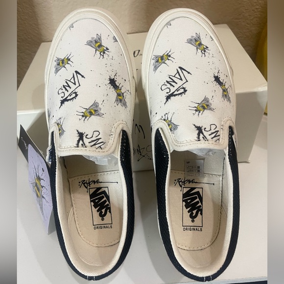Vans Shoes - Vans Vault x Ralph Steadman Bee OG‎ Slip-On LX Sneakers Black White VN0A3AV7VQR